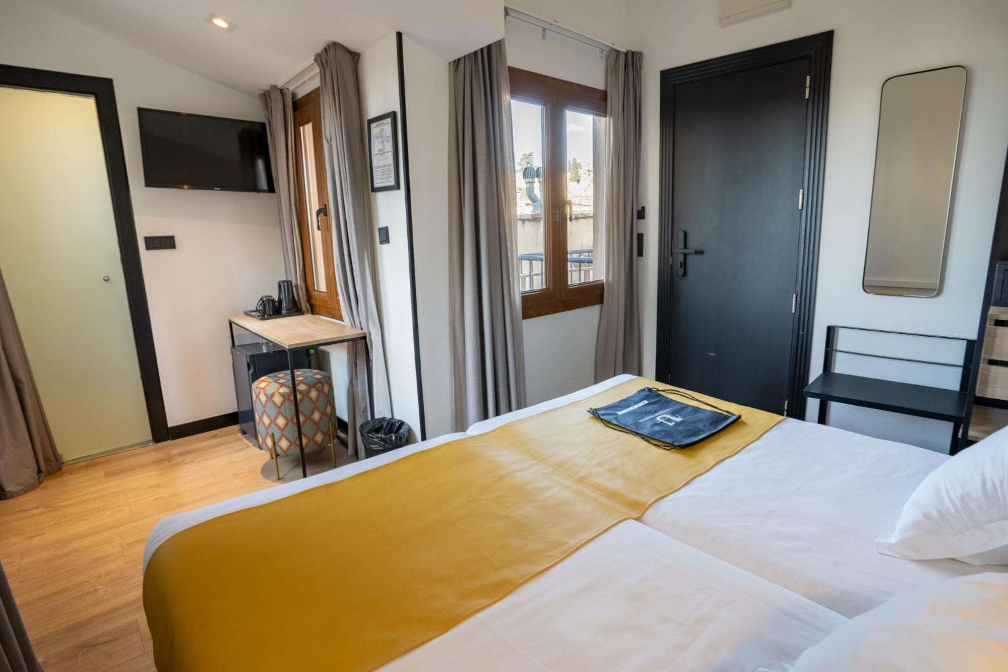 Hotel Boutique Puerta De Las Granadas Екстер'єр фото